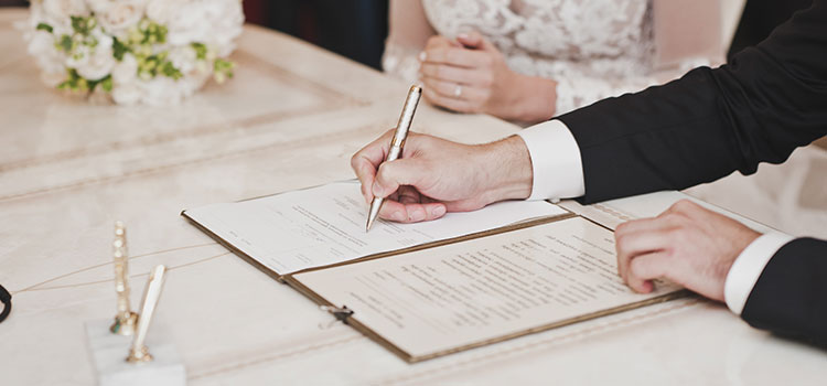 Steps to Change Name After Marriage in Alabama